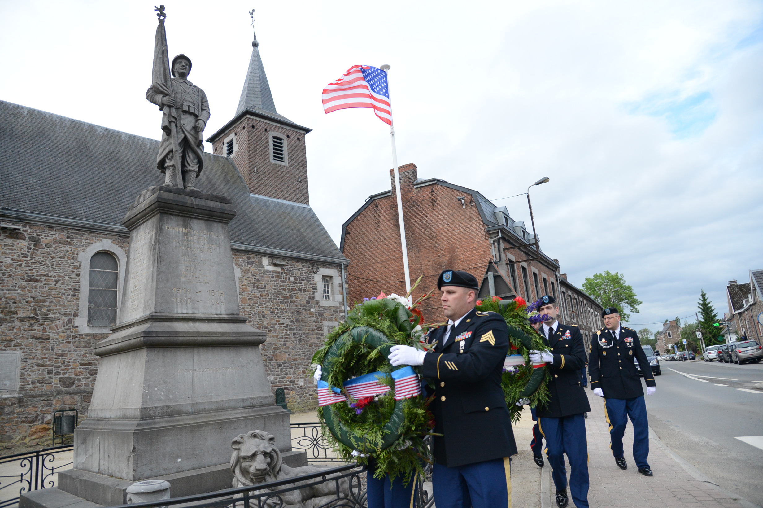 WreathLaying Ceremony at NeuvilleenCondroz (Neupré) The American